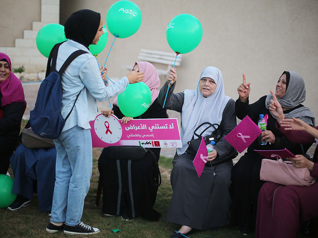 В Газе прошла акция борцов с раковыми заболеваниями