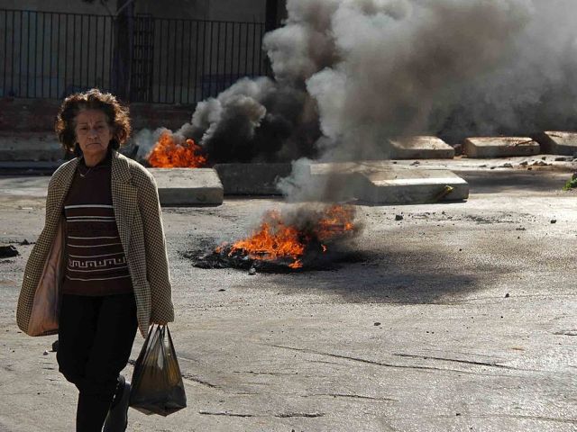 Кризис в Ливане: марониты вышли из коалиции, "Хизбалла" против технократов