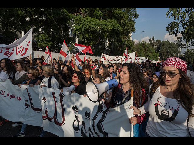 Акции протеста, поддержки и отчаяния в Ливане