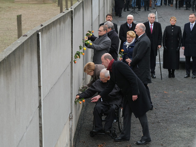 В Германии отмечают 30 лет со дня падения Берлинской Стены