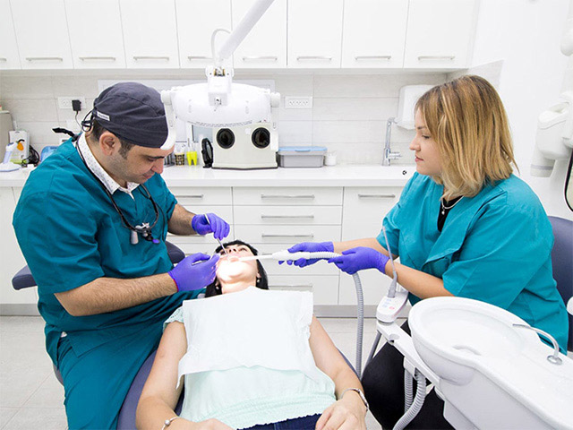 Как найти хорошего стоматолога, и почему лечить зубы в купат-холим не всегда выгодно