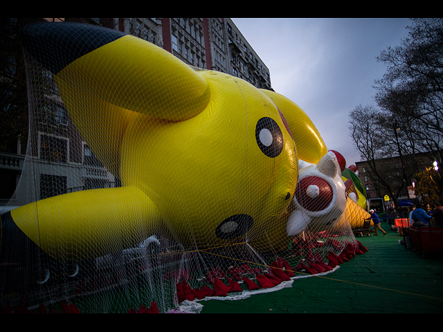 Подготовка к фантастическому Macy's Thanksgiving Day Parade в Нью-Йорке. Фоторепортаж