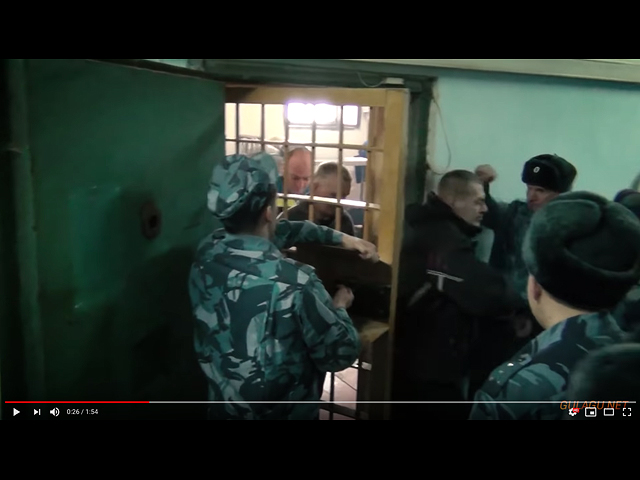 Опубликована запись избиения заключенных в сибирском СИЗО, "соответствующем стандартам Европы"
