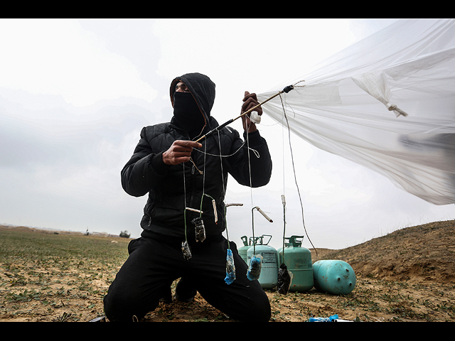 "Воздушный террор" из Газы: новый этап зимой 2020 года. Фоторепортаж