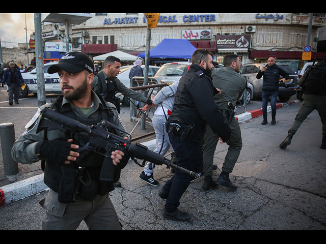 Столкновение израильской пограничной полиции с палестинскими арабами  у Дамасских ворот в Старом Городе Иерусалима, 29 января 2020 года