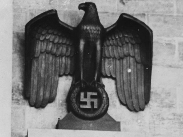 "Рейхспиво" ко дню памяти жертв Холокоста: полиция Германии проводит расследование