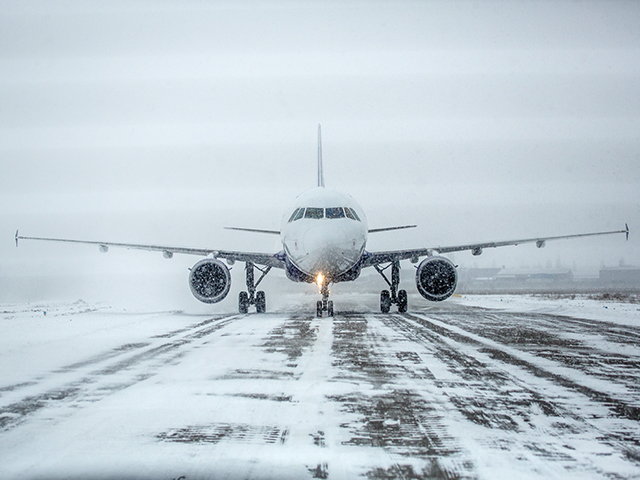 Рейс Israir из Батуми отменен из-за снегопада