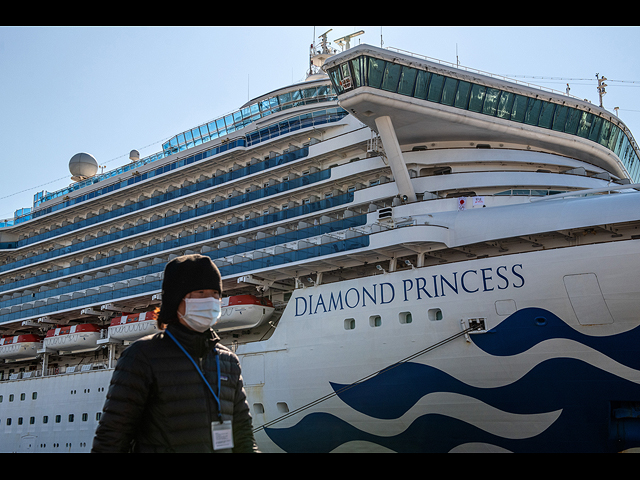 Diamond Princess на карантине. Плавучий госпиталь у берегов Японии