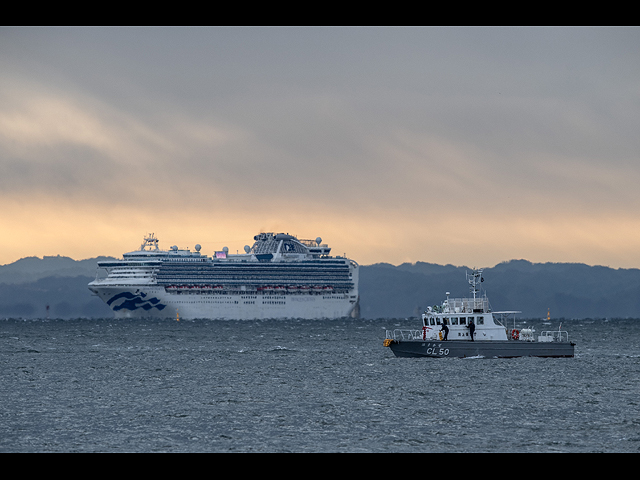 Diamond Princess на карантине. Плавучий госпиталь у берегов Японии