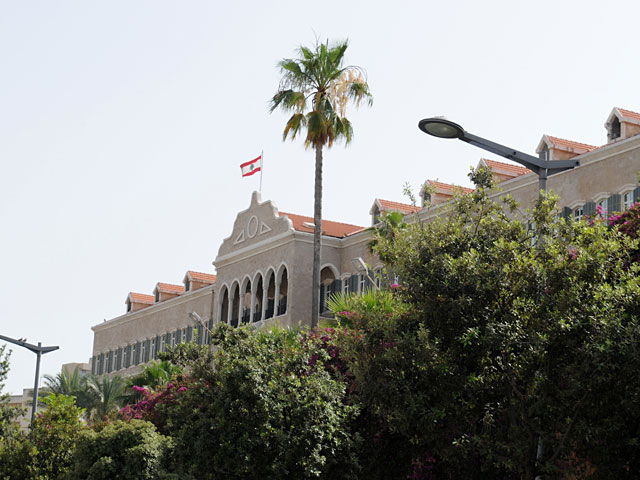 Парламент Ливана выразил доверие кабинету министров Хасана Диаба