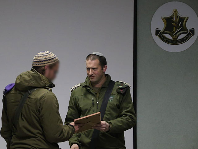 Бойцы бригады "Эцион" награждены за профессионализм при предотвращении терактов