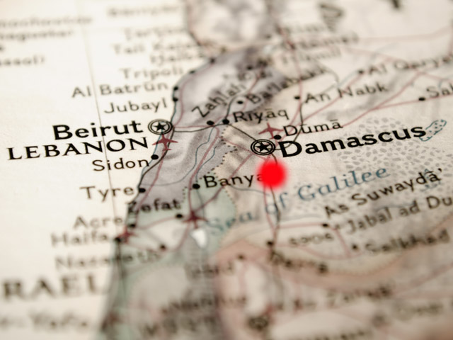"Аль-Арабия": были атакованы пять целей, в том числе ракетные склады около аэропорта Дамаска, один из них располагался в Аль-Кисуа