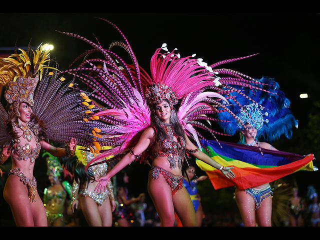 Mardi Gras по-австралийски: секс-меньшинства напомнили о себе. Фоторепортаж