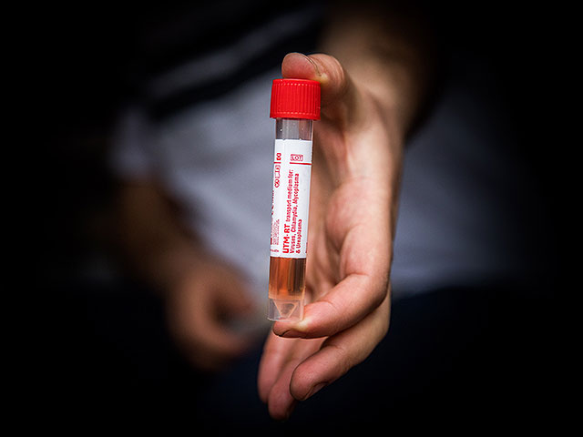 Минздрав Израиля: тесты на коронавирус проводят 20 лабораторий, за сутки сделаны 2200 анализов
