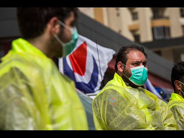 Санитары "Хизбаллы" против коронавируса. Фоторепортаж из Бейрута