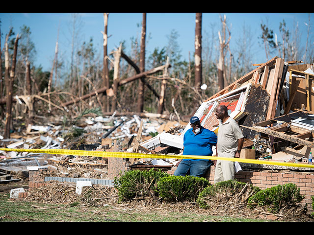 Последствия торнадо в Южной Каролине. Фоторепортаж