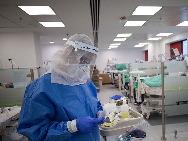 Через месяц после лечения от коронавируса израильтянка вернулась в больницу с тем же диагнозом