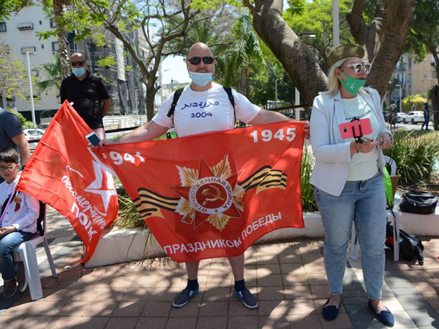 Празднование 75-летия победы над нацистской Германией в Бат-Яме. Фоторепортаж