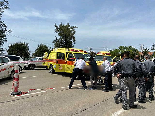 Нападение на въезде в медицинский центр "Шиба" в Тель а-Шомере: тяжело ранен араб, атаковавший охранника