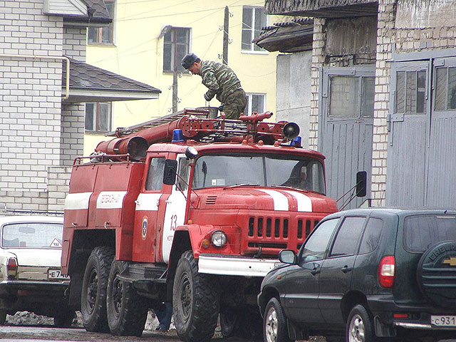 Пожар в петербургской больнице, где лечат больных коронавирусом: есть жертвы