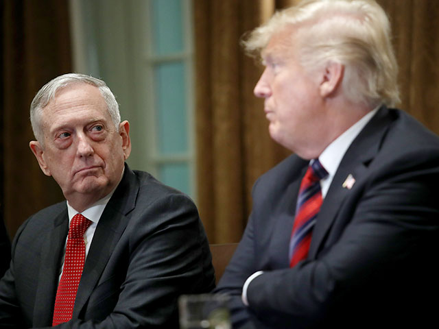 Экс-министр обороны США обвинил Трампа в злоупотреблении властью