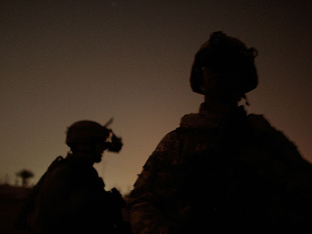 Источник: "Хизбалла" получила американские приборы ночного видения, брошенные в Ираке