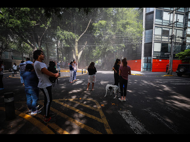 Мехико после сильного землетрясения. Фоторепортаж