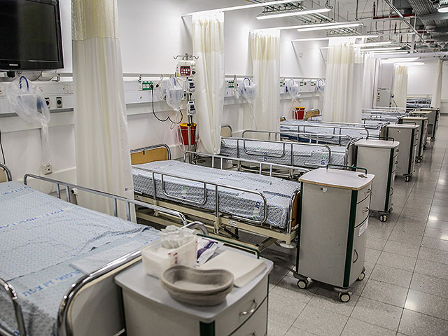 Минздрав приказал больницам сократить деятельность амбулаторных клиник