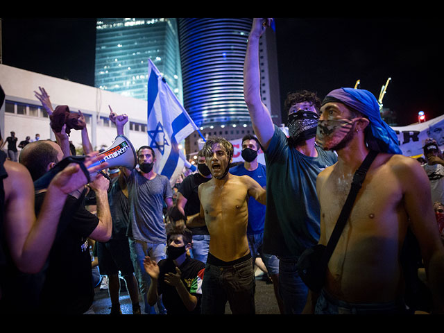 "Крик народа": акция протеста в Тель-Авиве. Фоторепортаж