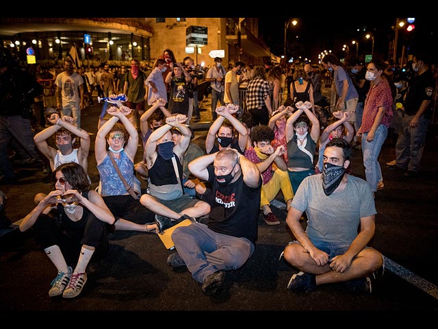 Протест в Иерусалиме: против Нетаниягу и действий правительства. Фоторепортаж