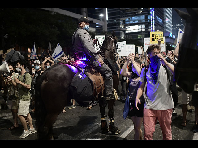 Акция против полицейского насилия в Тель-Авиве: провокации и пострадавшие. Фоторепортаж