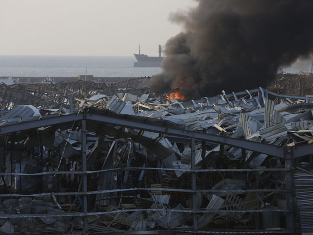 "Хиросима" в порту Бейрута: последствия мощнейшего взрыва. Фоторепортаж