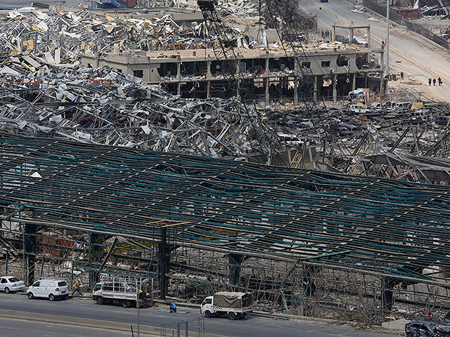 Российские спасатели обнаружили тела погибших под завалами в Бейруте: число жертв взрыва достигло 173