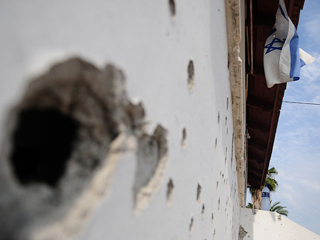 В Сдероте в результате ракетного обстрела поврежден дом