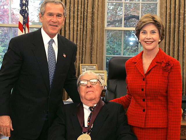 2004, с четой Буш