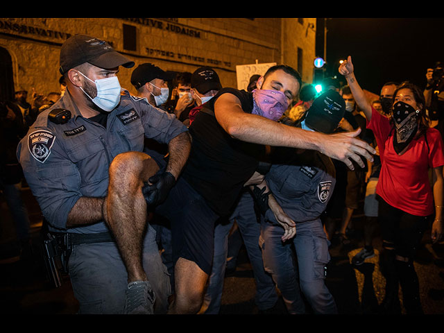 "Вы надоели": в Израиле прошли акции противников Нетаниягу. Фоторепортаж