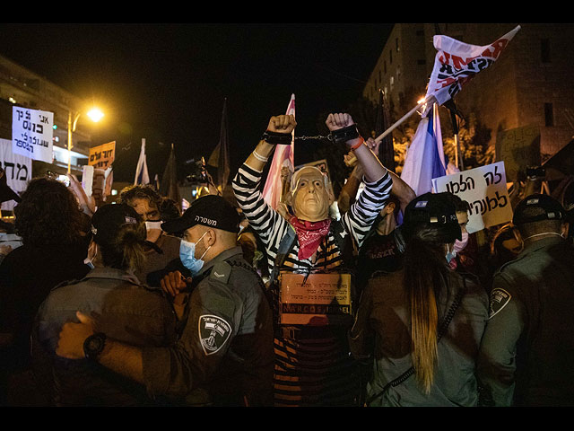 "Вы надоели": в Израиле прошли акции противников Нетаниягу. Фоторепортаж