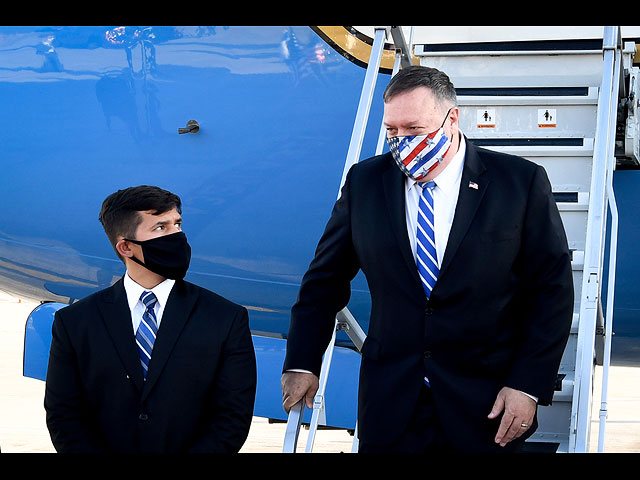 Госсекретарь США Майк Помпео прибыл в Израиль