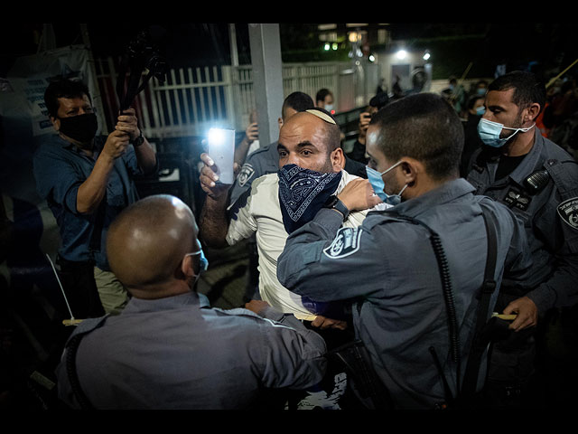Акции протеста в условиях общего карантина. Фоторепортаж из Тель-Авива
