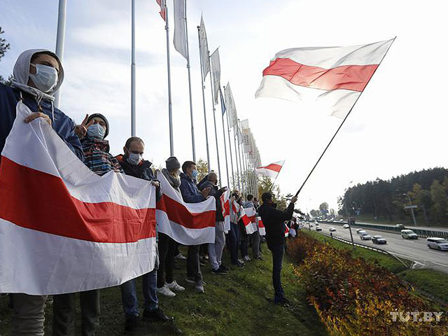 Истек срок "народного ультиматума": в Беларуси проходят акции протеста