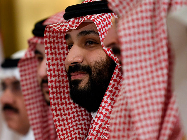 Саудовская Аравия осудила президента Макрона