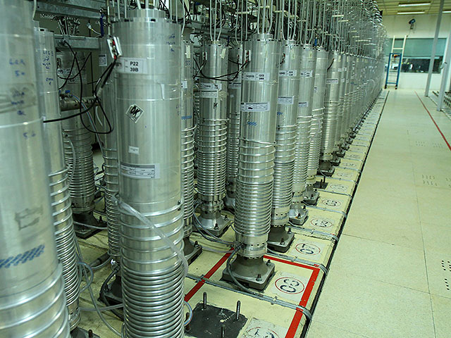 Центрифуги на заводе по обогащению урана в Натанзе