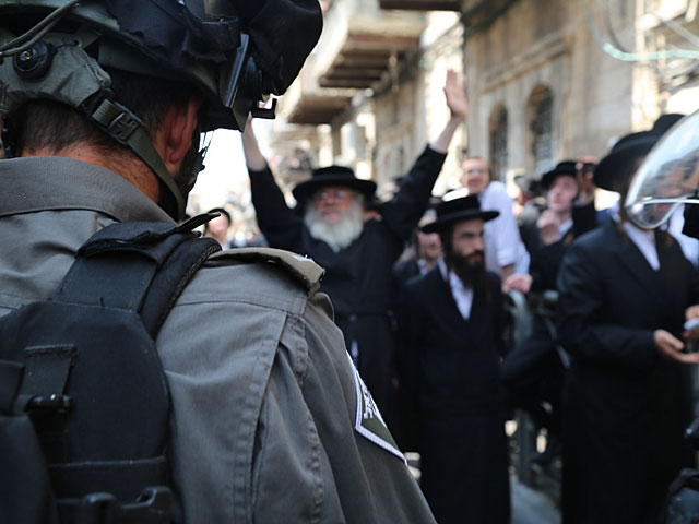В иерусалимском квартале Меа-Шеарим толпа ультраортодоксов напала на военнослужащих