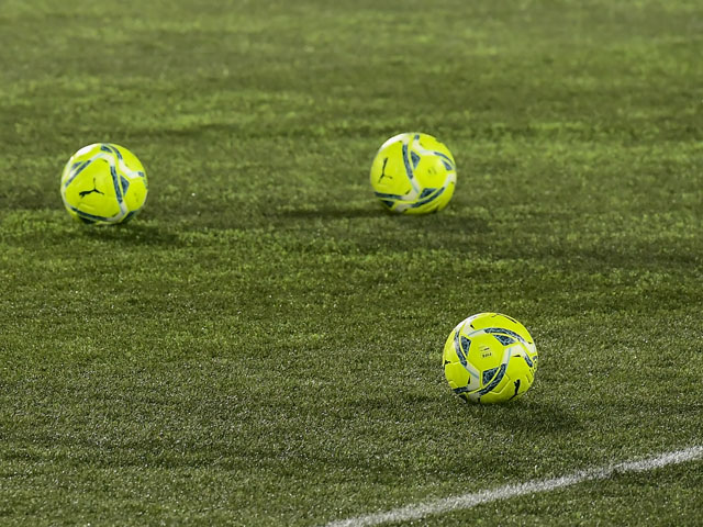 Умер футболист, перенесший остановку сердца во время матча чемпионата Португалии