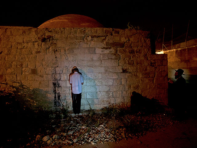 У гробницы Йосефа в Шхеме