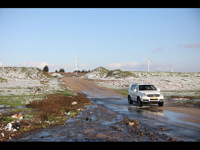 Снег на севере Израиля после зимней бури. Фоторепортаж