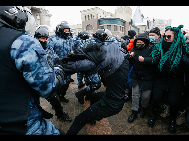 Комсомольская площадь, Москва