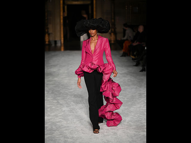 Неделя высокой моды в Нью-Йорке: Коко Роша на показе коллекции Сириано. Фоторепортаж