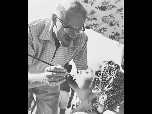 Урсула Андресс, 1962