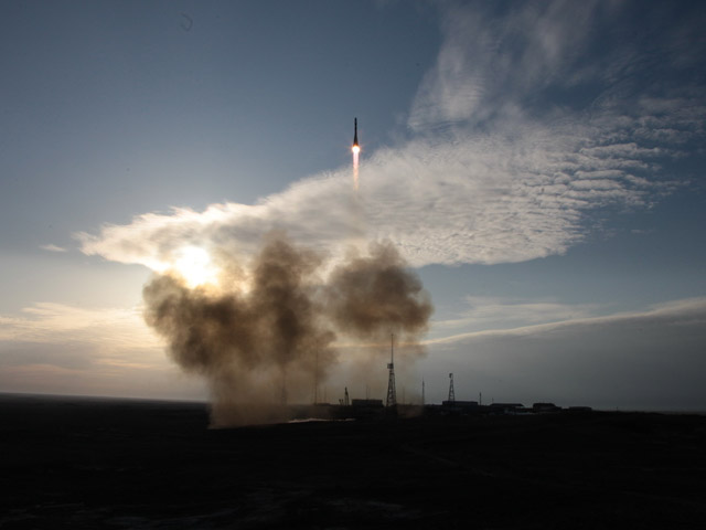 Стартовала ракета "Союз-2.1а", которая должна вывести на орбиту израильские наноспутники